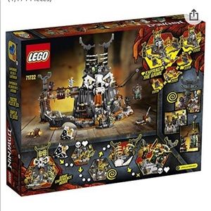 LEGO Ninjago Skull Sorcerer’s Dungeons 71722